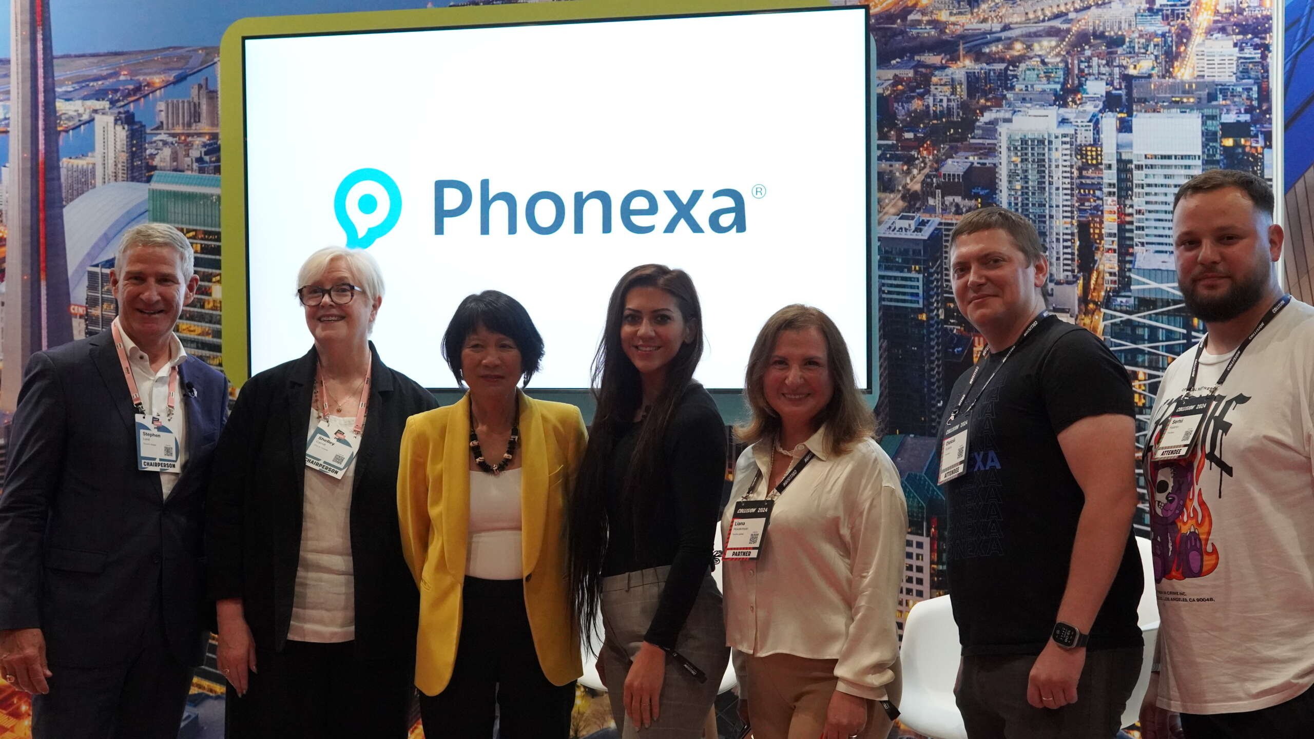 Phonexa CEO Lilit Davtyan and Phonexa team with Toronto Global CEO Stephen Lund and Mayor Olivia Chow.