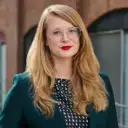 Nadine Oliver
