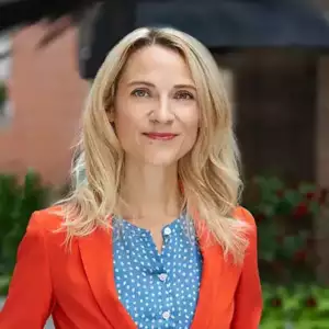 Picture of Laura Jean McLeod